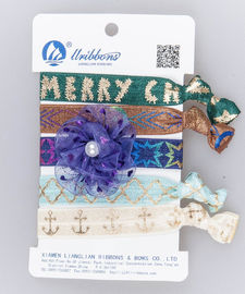 Weihnachtsentwurfs-elastisches Haar versieht die verschiedene gedruckten Farbelastischen Bünde mit einem Band